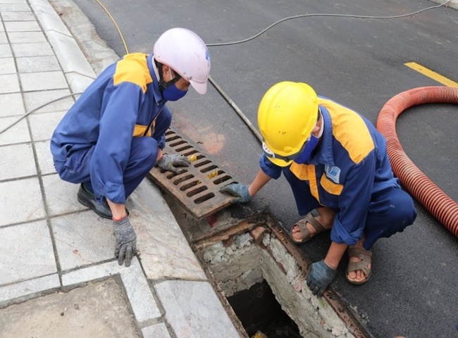 Thợ nạo v&eacute;t hố ga quận T&acirc;n Ph&uacute; chuy&ecirc;n m&ocirc;n cao, th&aacute;i độ chuy&ecirc;n nghiệp