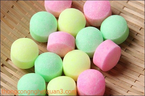 Khử m&ugrave;i h&ocirc;i nh&agrave; vệ sinh bằng long n&atilde;o